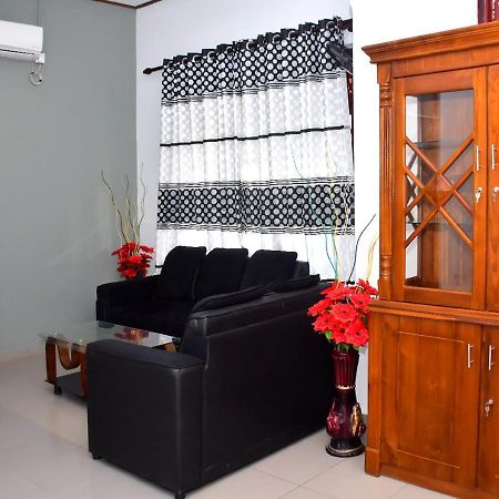 Yuthika Resort Негомбо Экстерьер фото